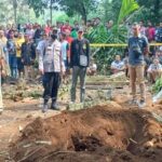 Kondisi makam gadis di Desa Binangun, Kecamatan Mrebet, Kabupaten Purbalingga (Gambar: tangkap layar).